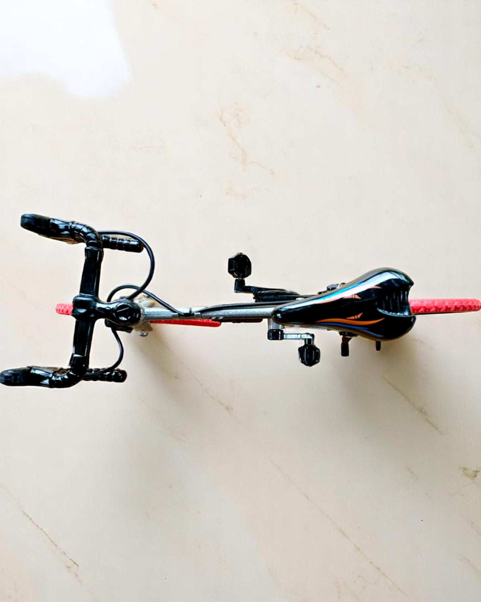 Mini „Speedster” – verzamelmodel met graveeroptie, 2 varianten beschikbaar