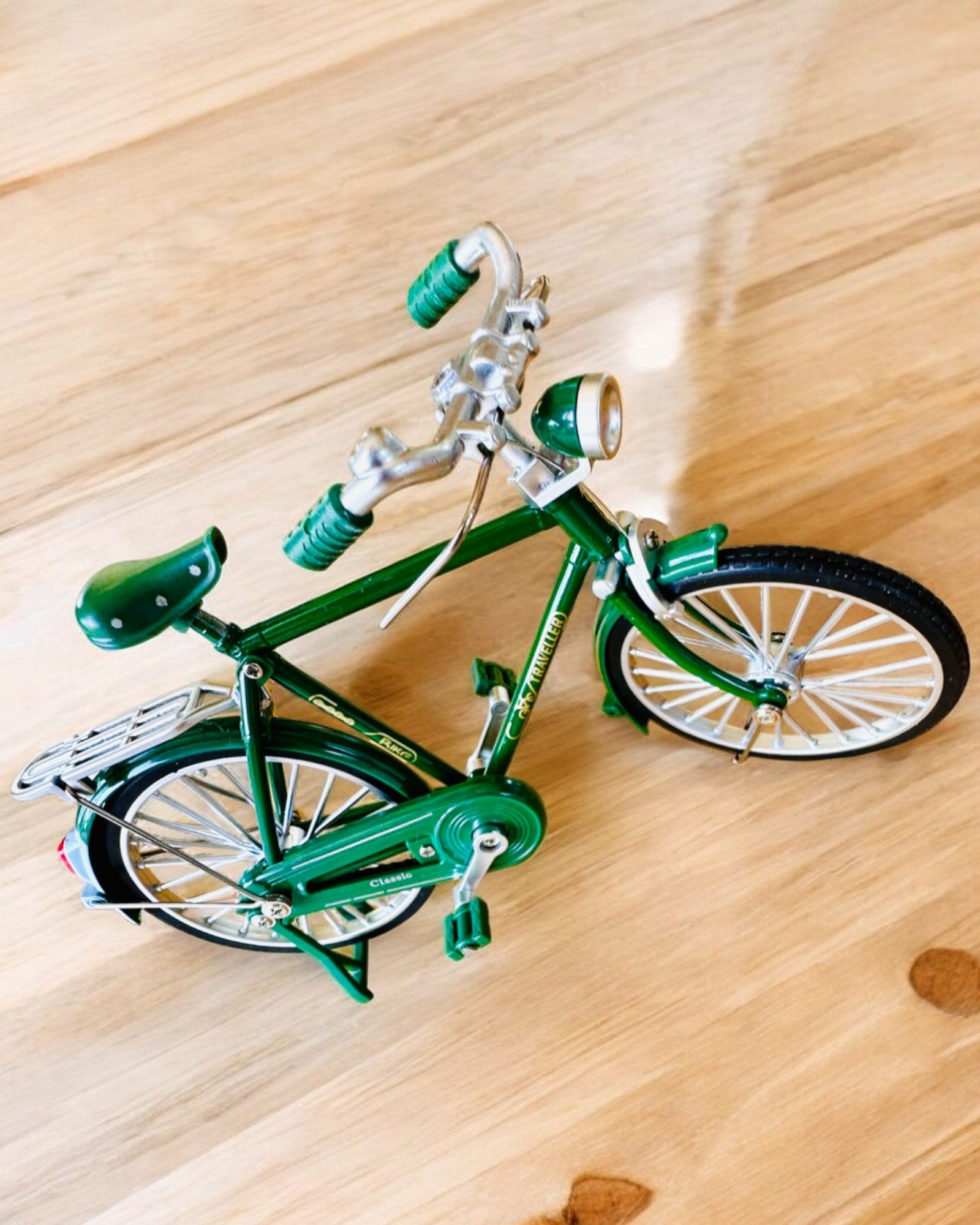 Modèle de vélo "Retro Classic" - Miniature avec gravure, idéal pour un cadeau