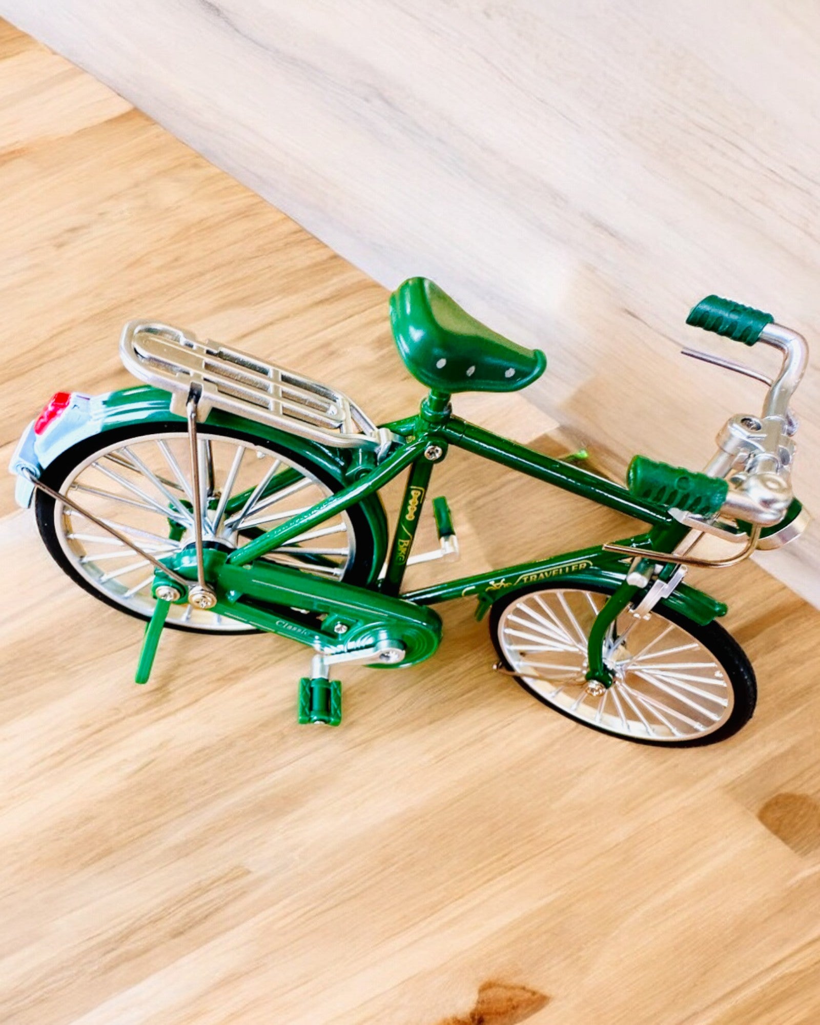 Modèle de vélo "Retro Classic" - Miniature avec gravure, idéal pour un cadeau