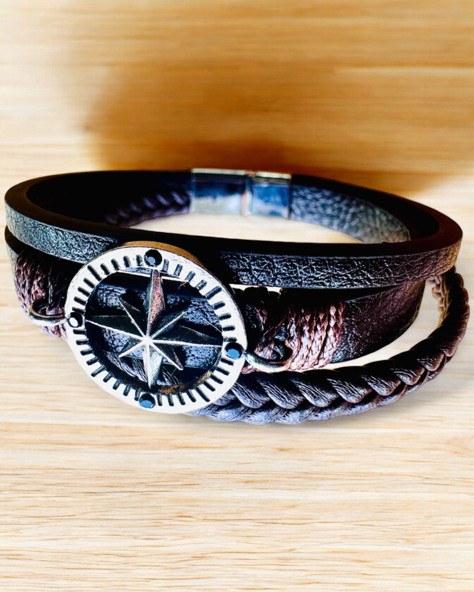 Bracelet "Compass Adventure" - possibilité de personnalisation avec gravure pour cadeau, 2 variantes de couleur au choix