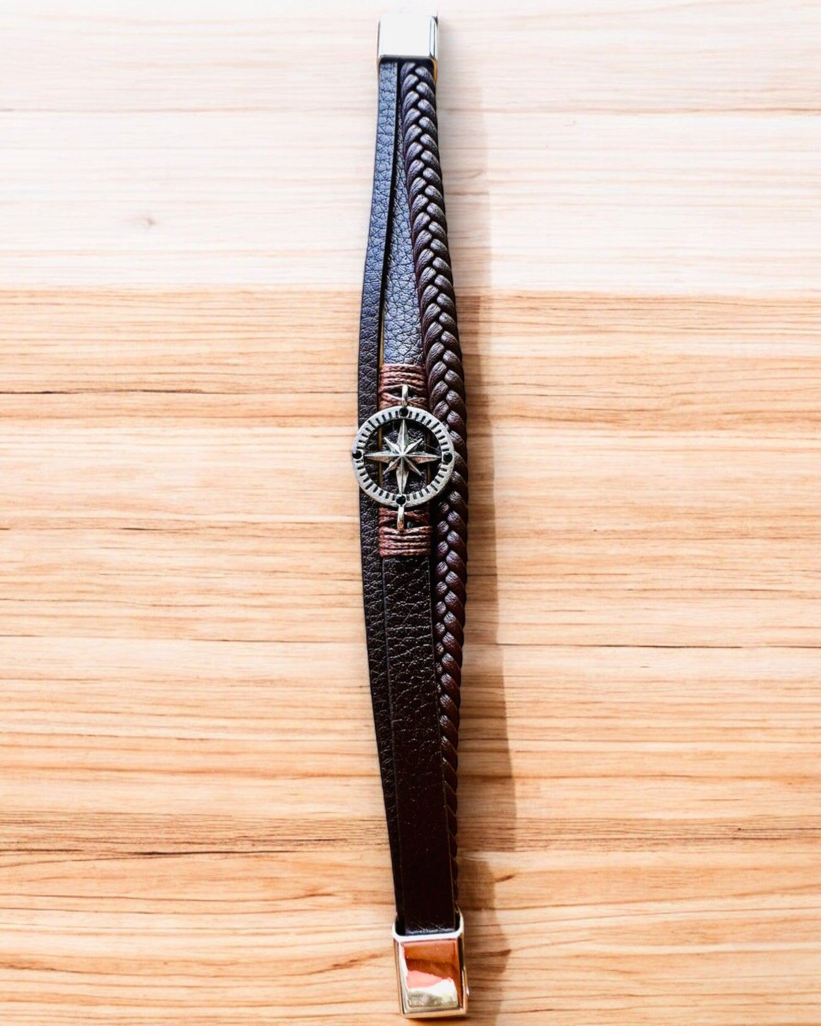 Bracelet "Compass Adventure" - possibilité de personnalisation avec gravure pour cadeau, 2 variantes de couleur au choix