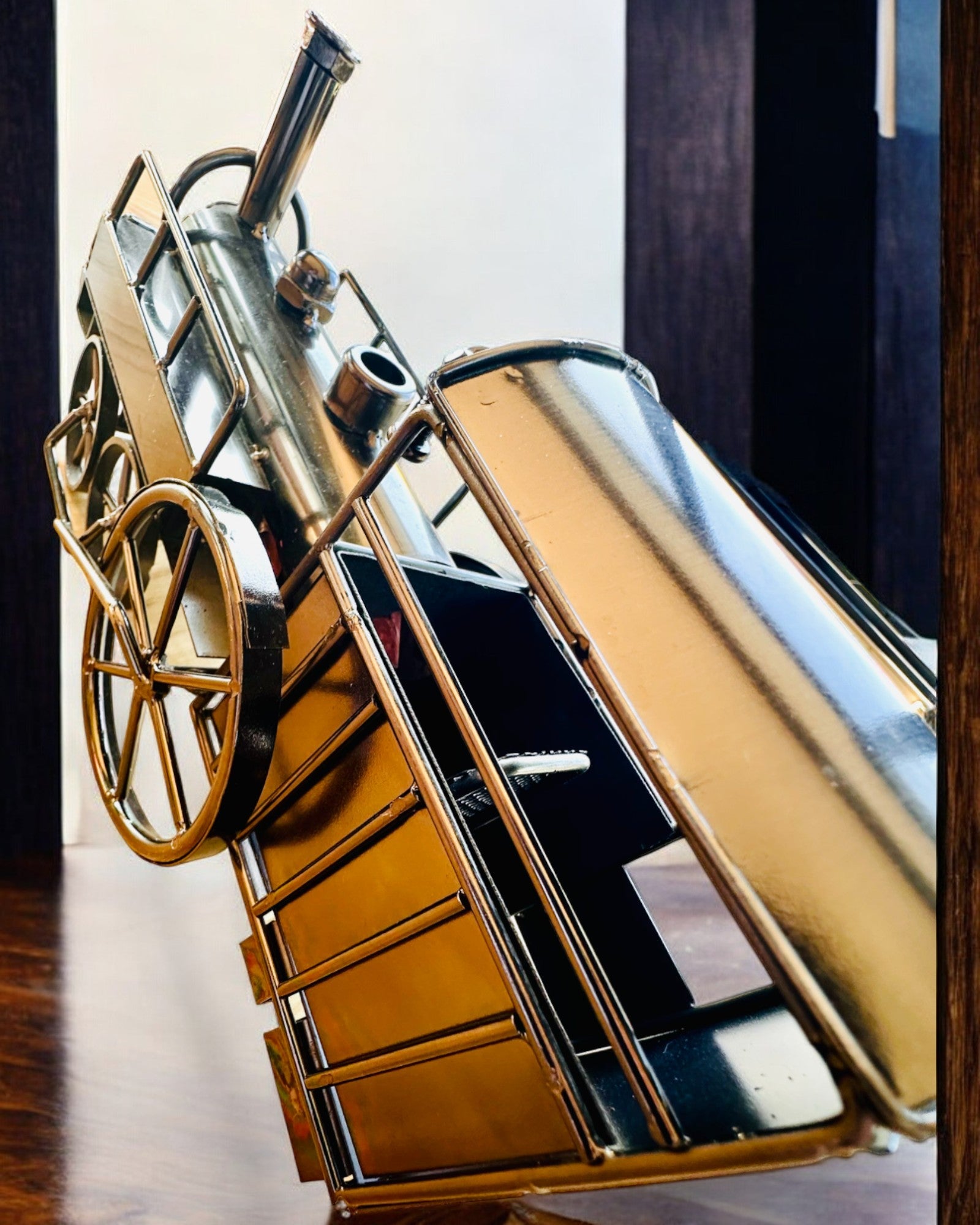 Locomotief van ijzer "Retro Express" – decoratie, model, handgemaakt met de mogelijkheid tot graveren als cadeau