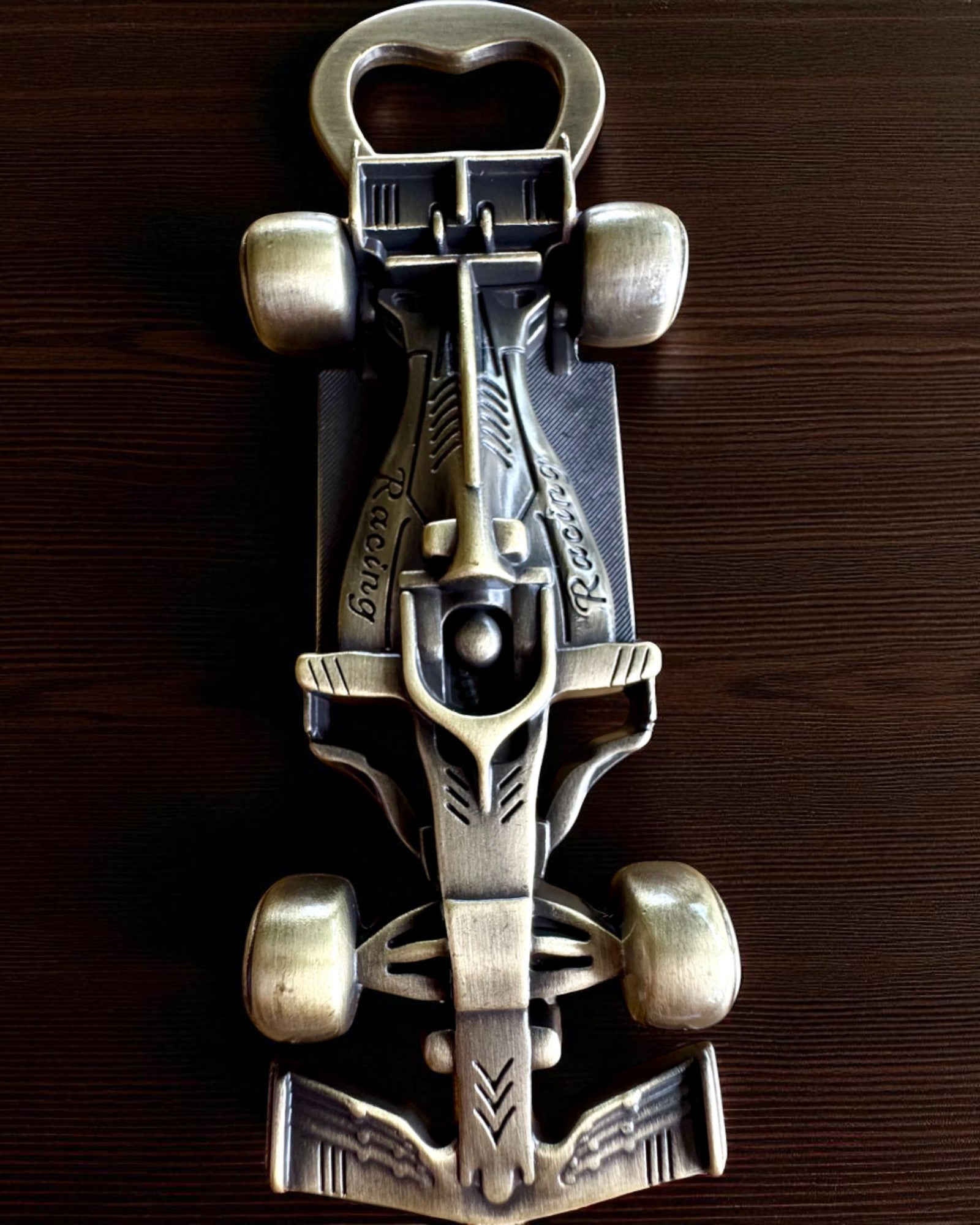 Otwieracz do butelek Vintage Motoryzacja - 3 warianty, personalizacja grawerem na prezent