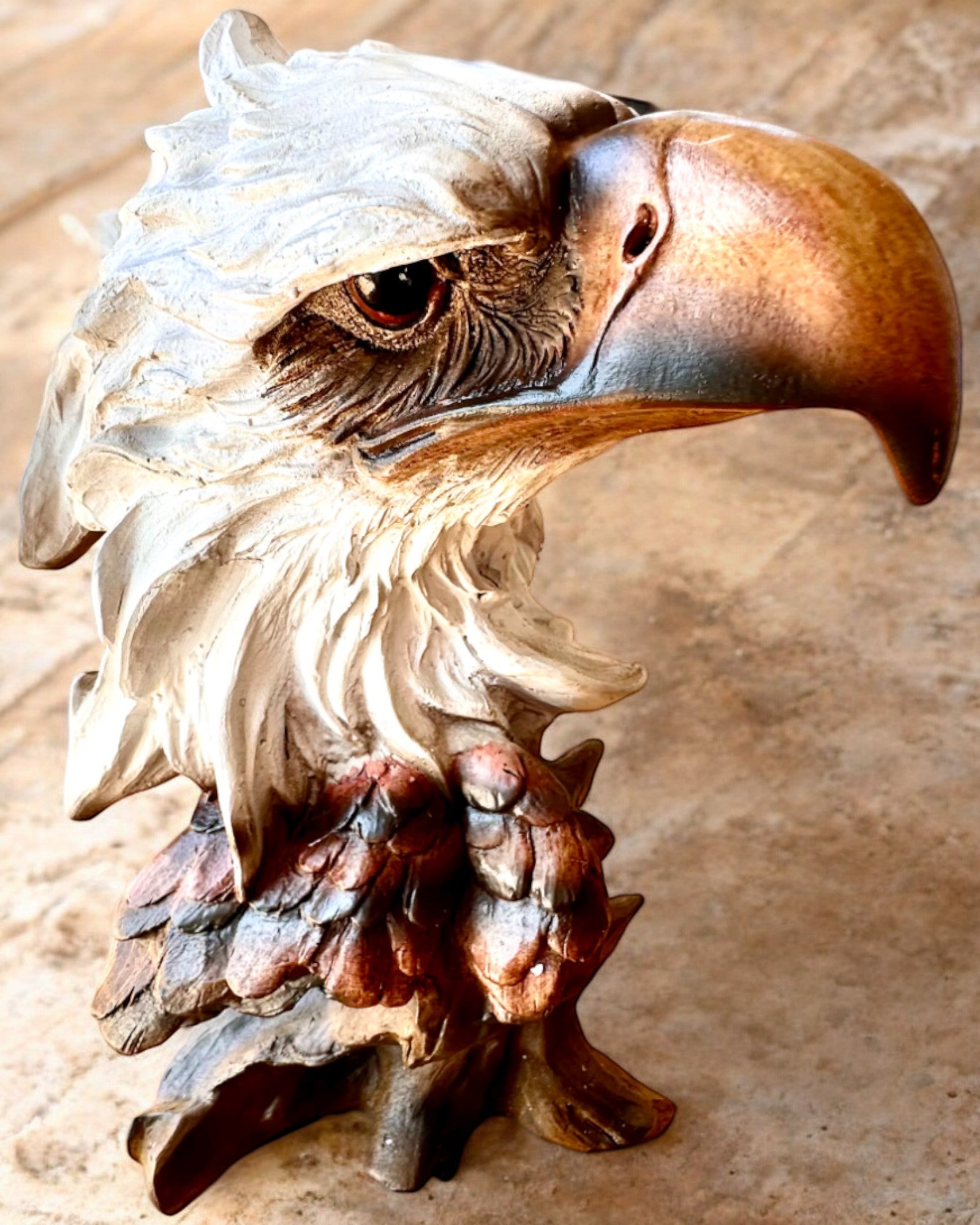 Eagle of Freedom Resin Sculpture with Engraving Option for Gift 26.5 cm Height