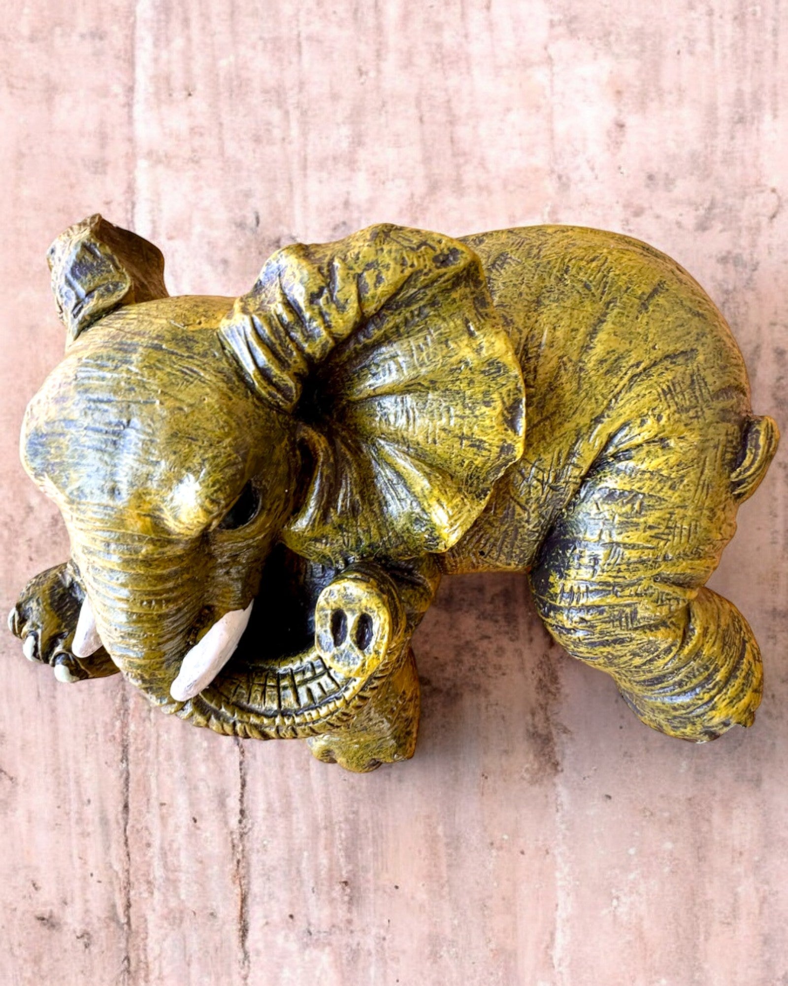 Figurine d'éléphant "Petit Porte-bonheur" avec possibilité de gravure pour cadeau
