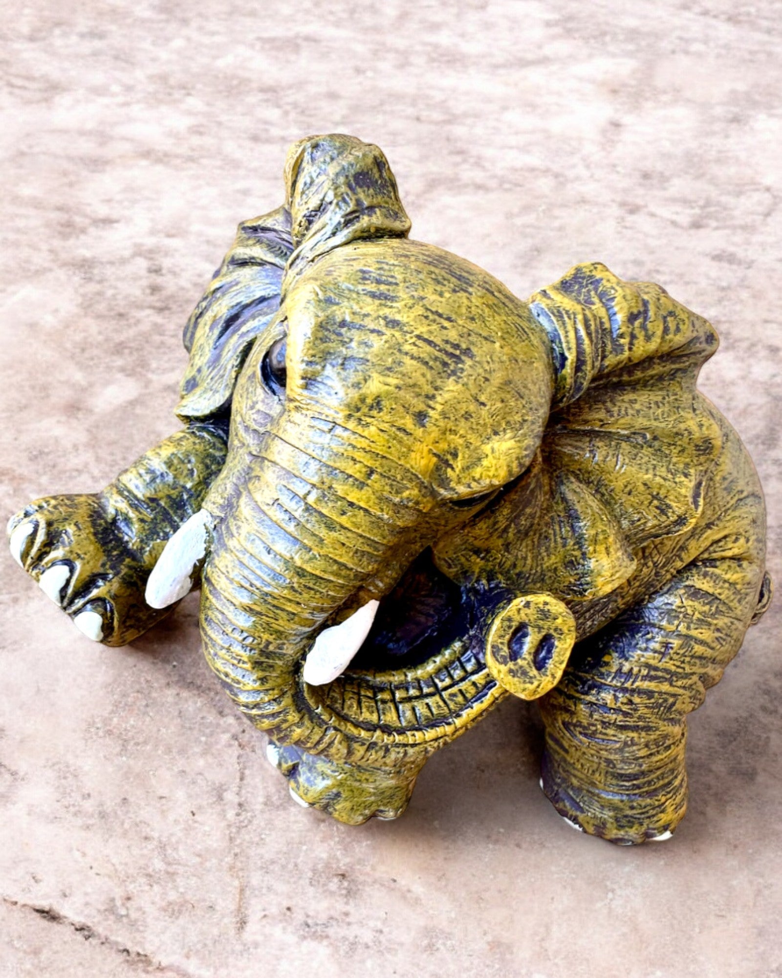 Figurine d'éléphant "Petit Porte-bonheur" avec possibilité de gravure pour cadeau