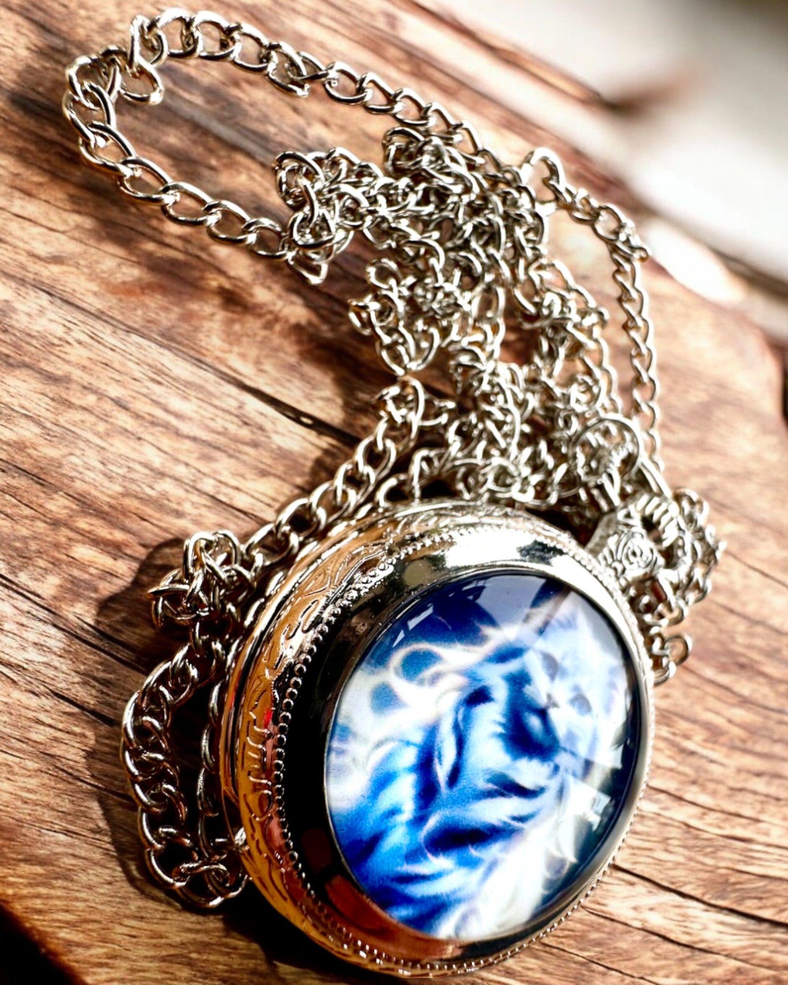 Montre de Poche "Chatte Stellaire" avec Gravure Personnalisable, 2 variantes de couleur au choix