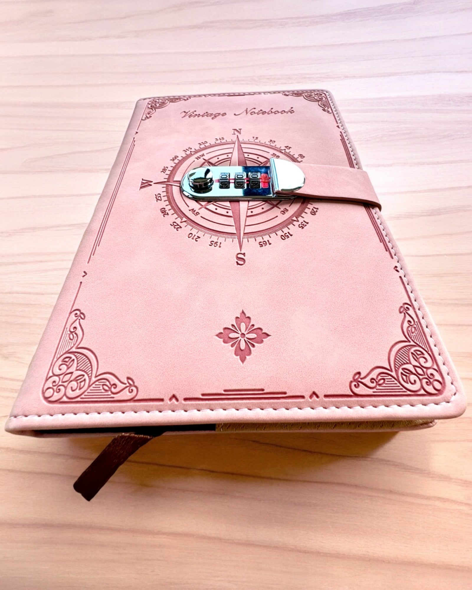 Carnet Secret A5 Vintage avec verrouillage par code - Choisissez Votre Style, personnalisation par gravure pour cadeau