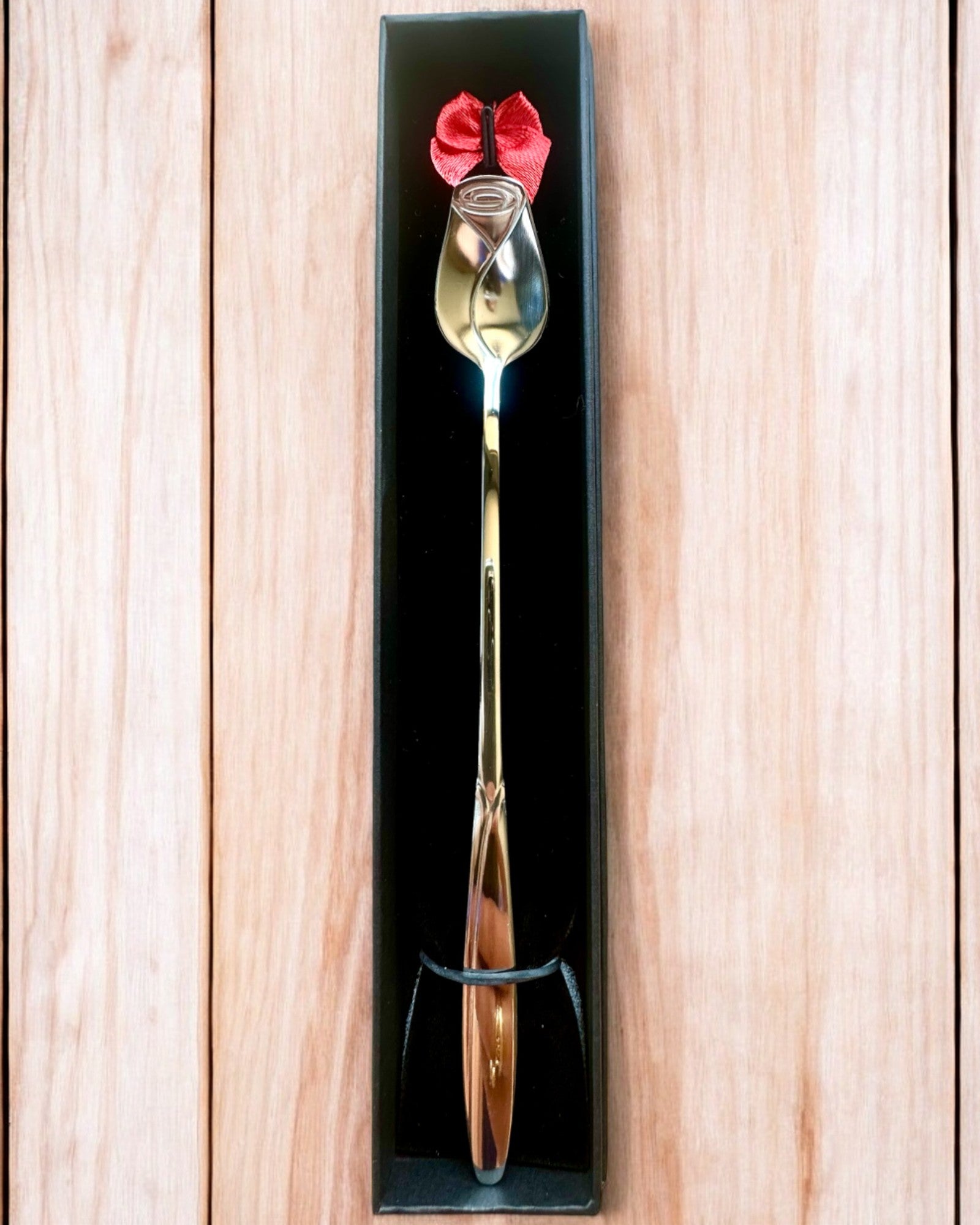 Cuillère Personnalisée en Rose avec Option de Gravure pour Cadeau - 3 Variantes de Couleur au Choix