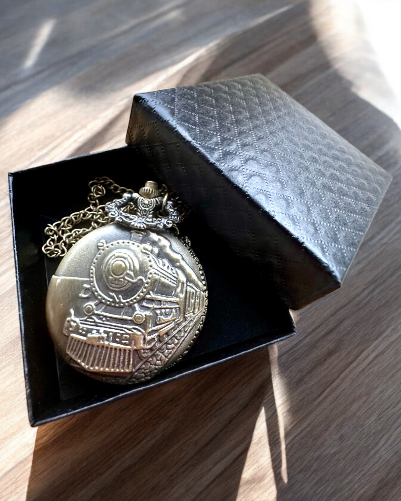 Montre de Poche Locomotive du Temps avec gravure, en cadeau, motif de train