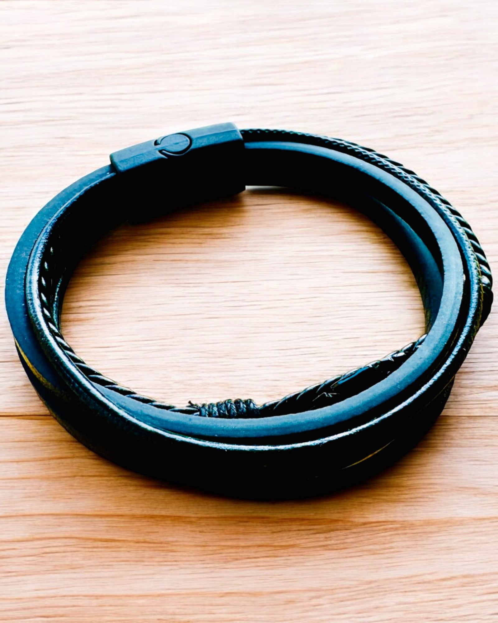 "Eagle" Bracelet with Engraving Option, 3 Color Variants