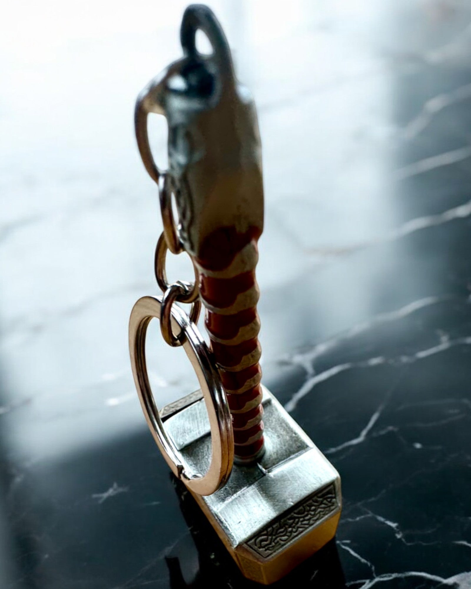 Marteau de Thor - Porte-clés de Puissance, possibilité de personnalisation avec gravure pour cadeau