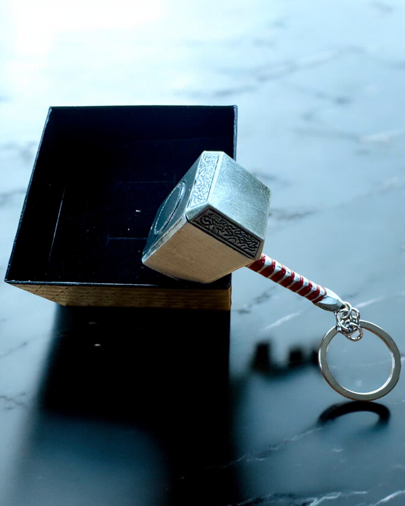 Marteau de Thor - Porte-clés de Puissance, possibilité de personnalisation avec gravure pour cadeau
