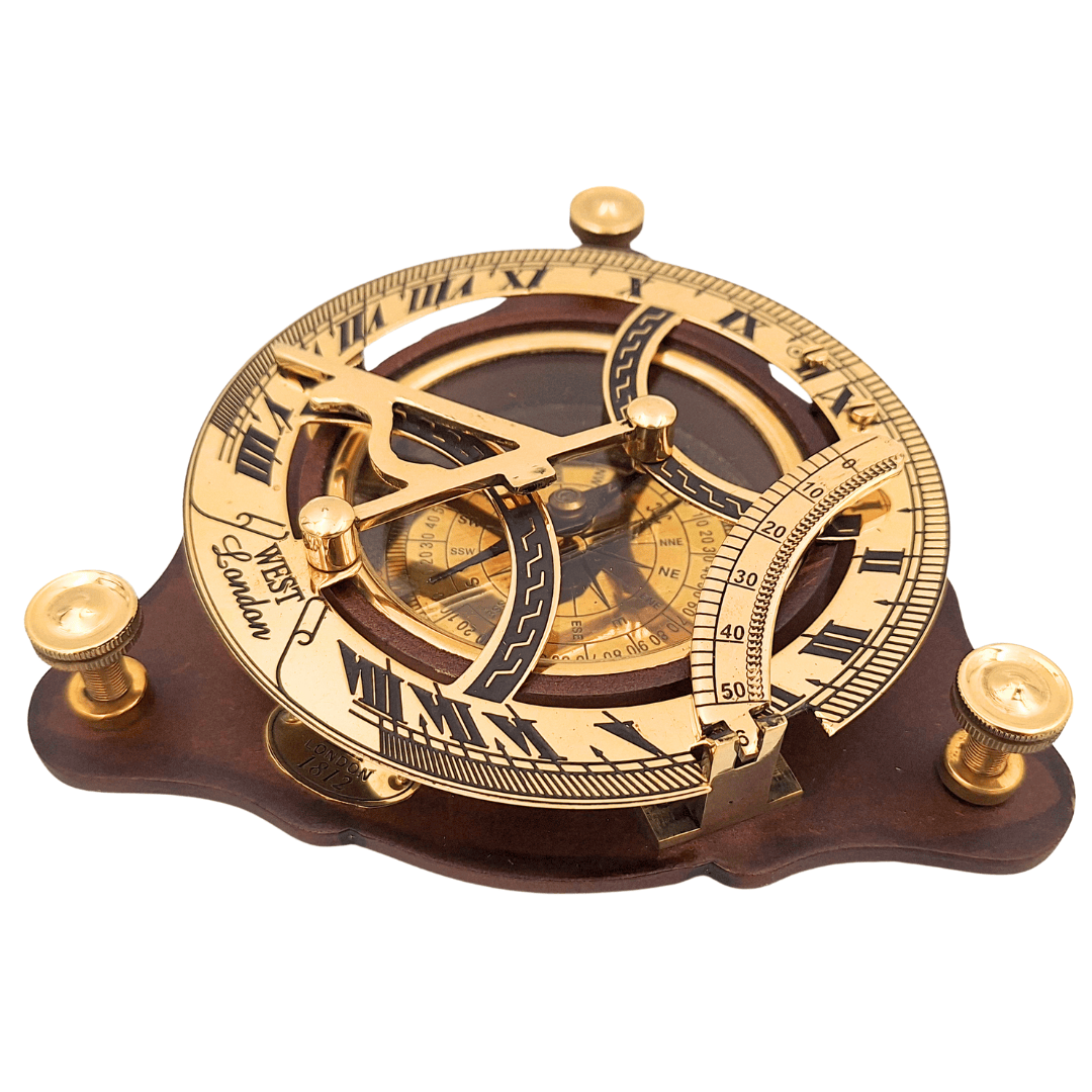 Cadran solaire avec boussole sur socle en bois C064