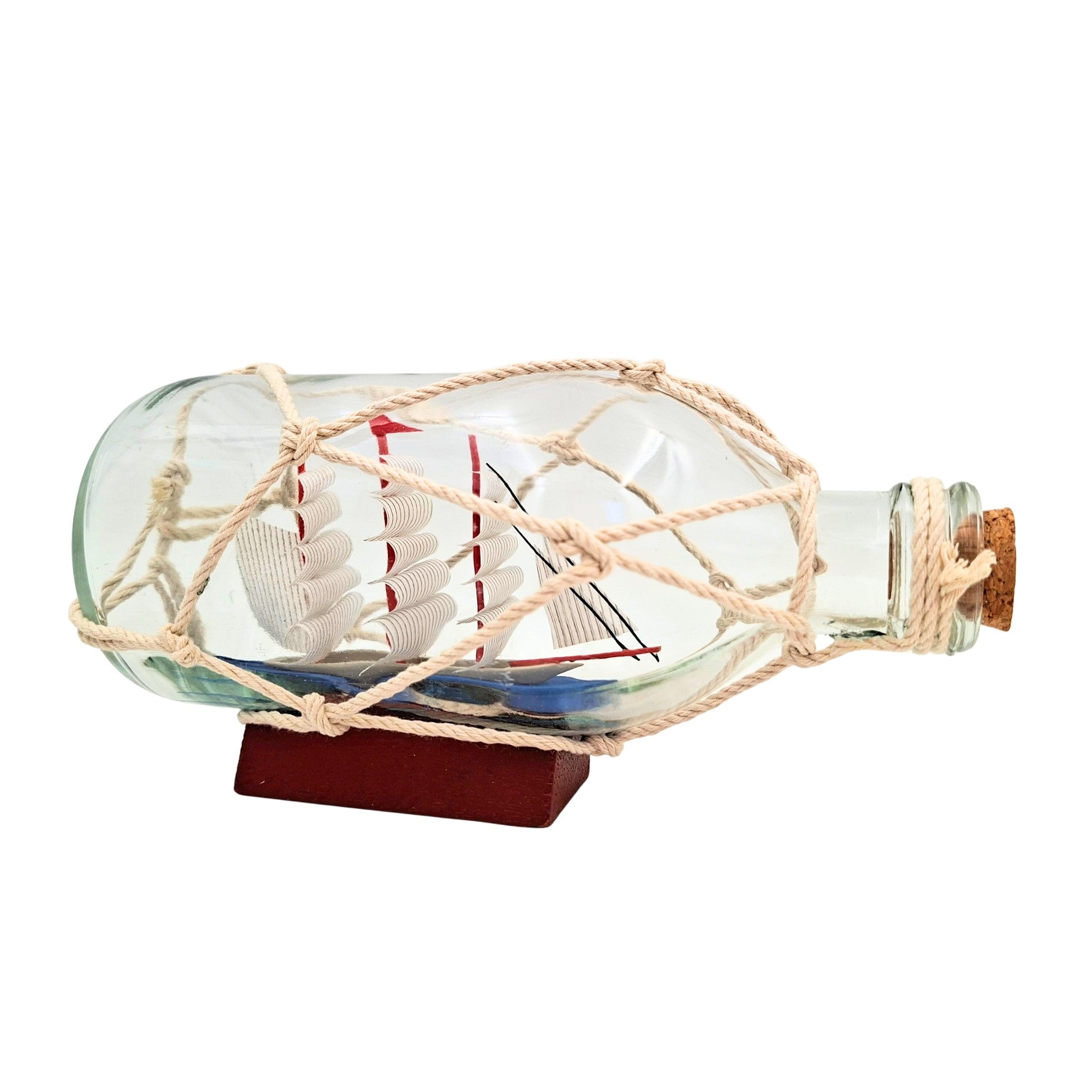 Rafandynka - Bateau en bouteille sur socle en bois – S2036B