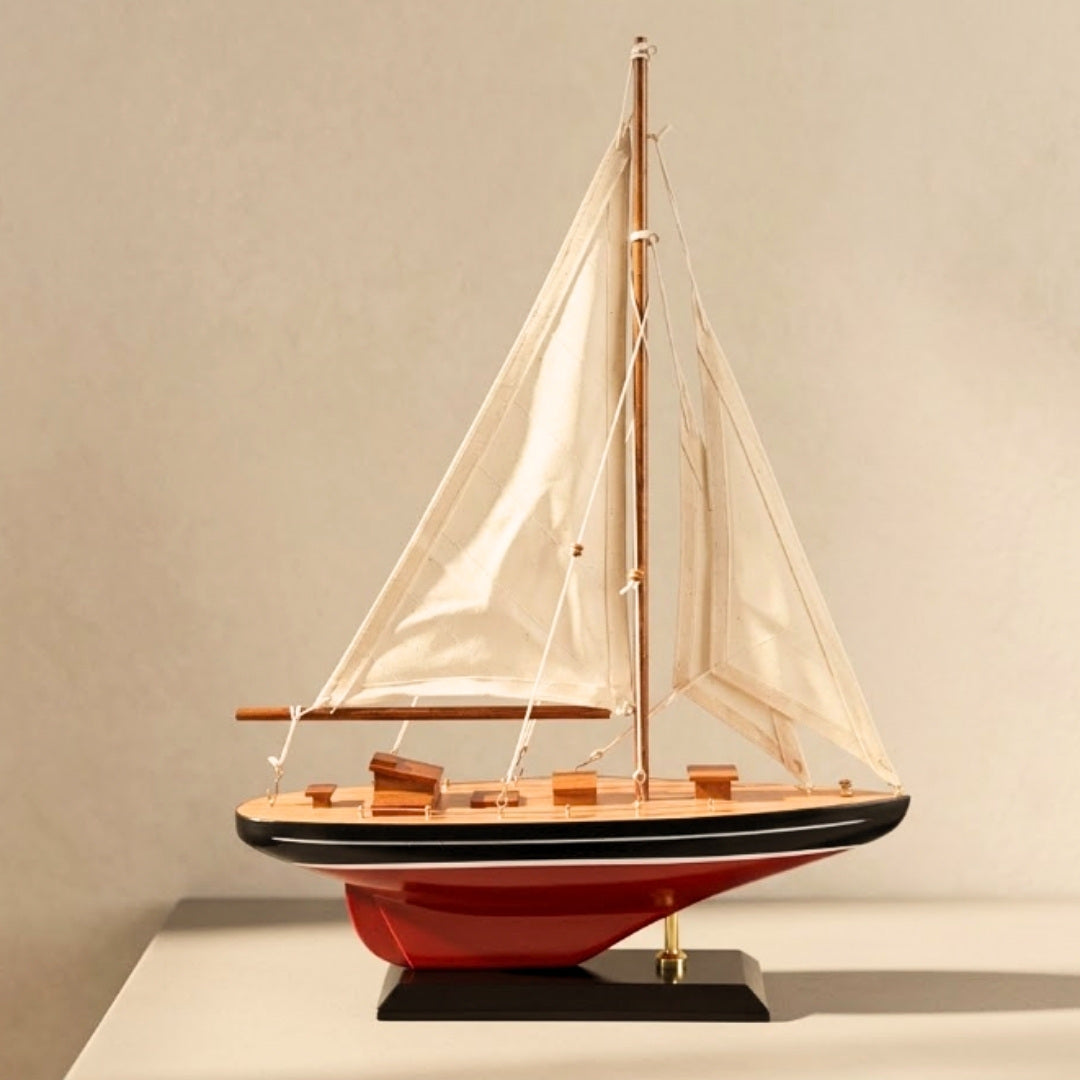 Maquette en bois de yacht à voile - F1705