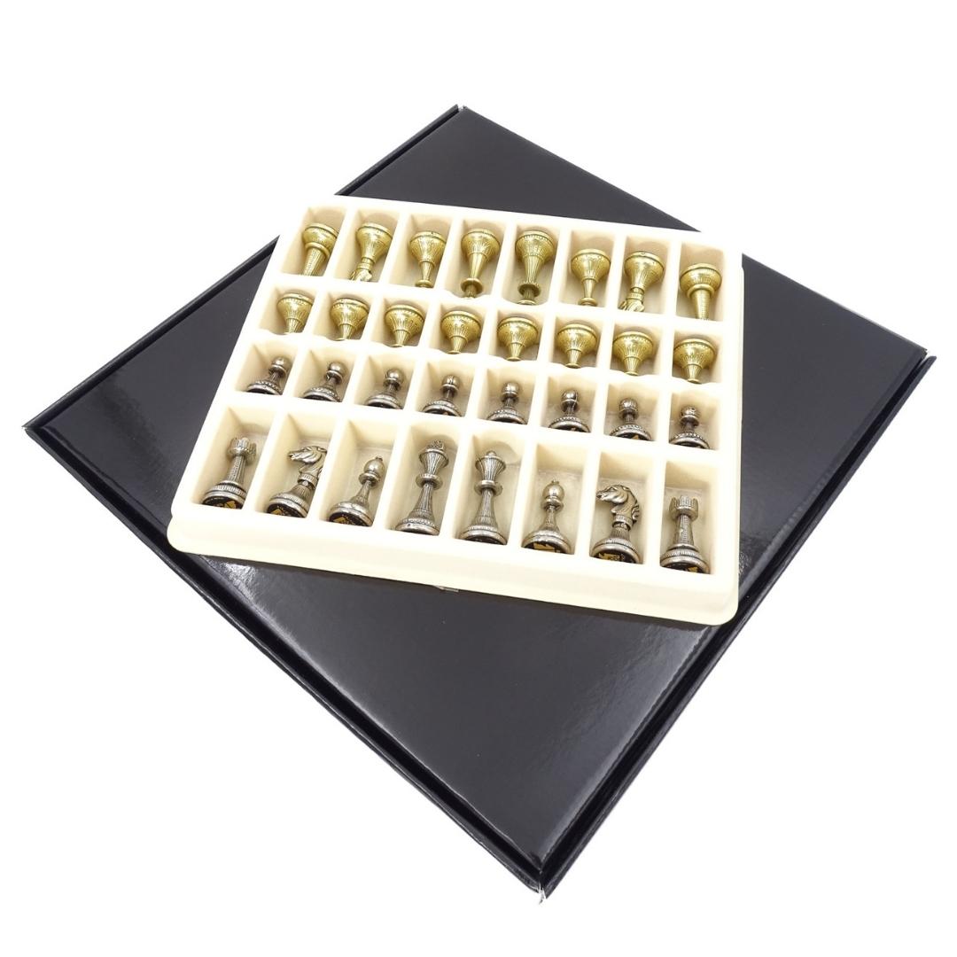 Échecs exclusifs en métal Italfama 28x28 cm – N035