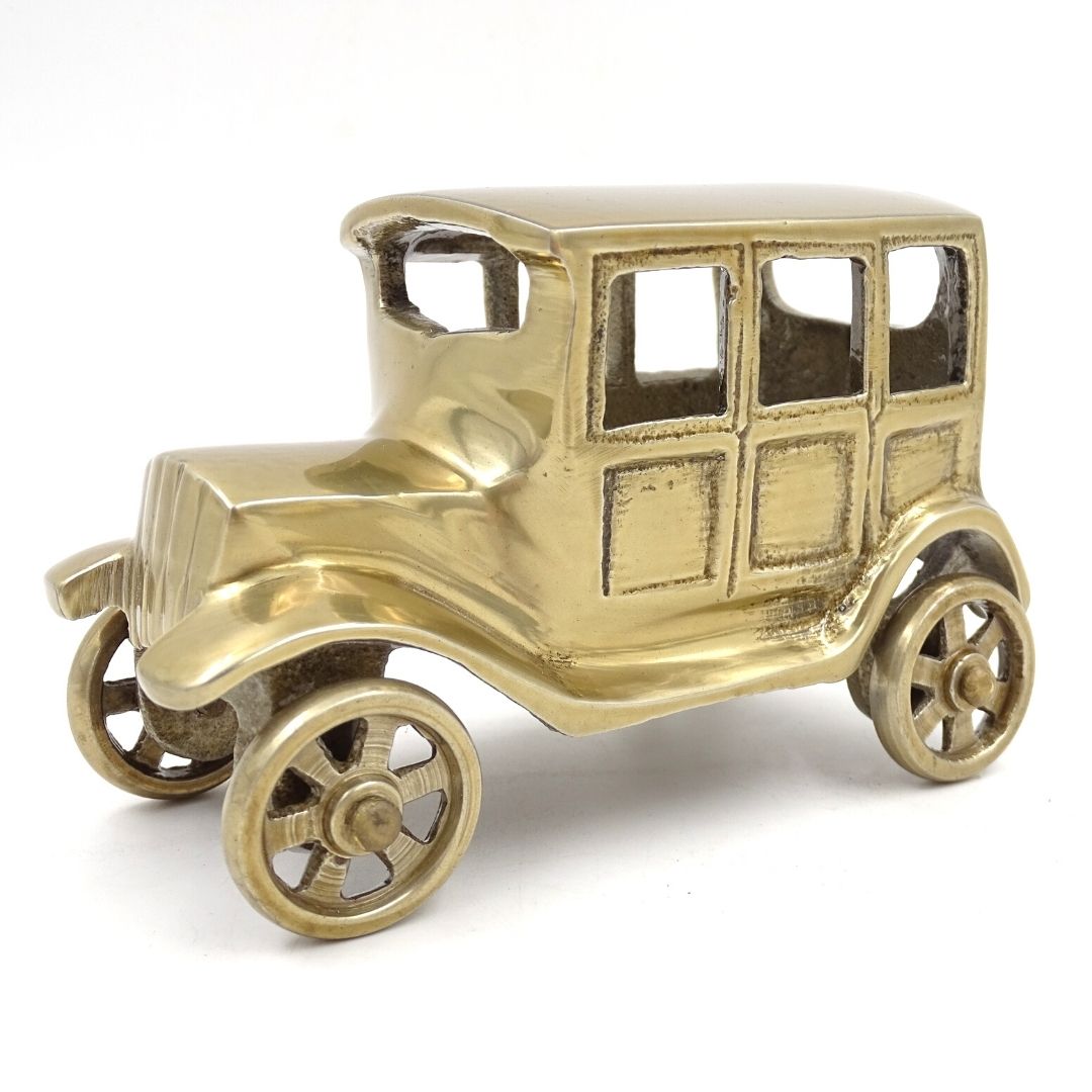Modèle de voiture rétro en métal – N796