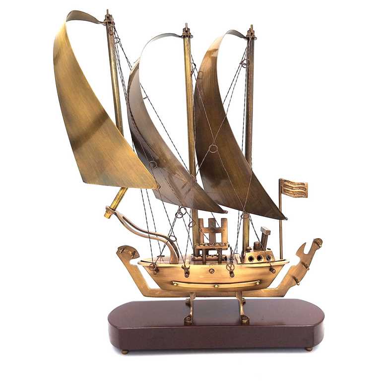 Grand navire en laiton sur socle en bois - 38cm - N-3615B