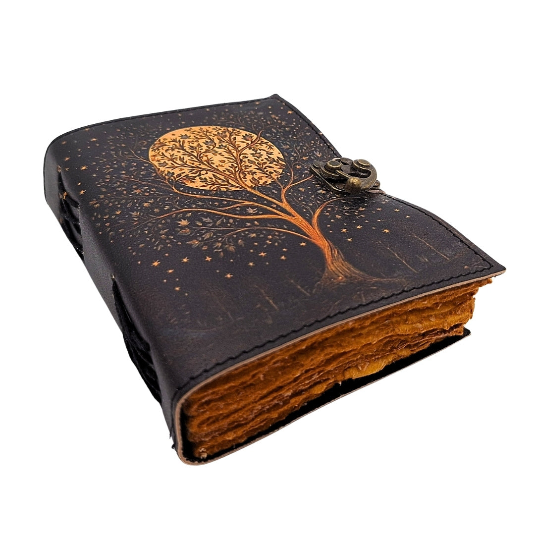 Carnet en cuir vintage rétro Arbre et Lune 200 pages – AH08