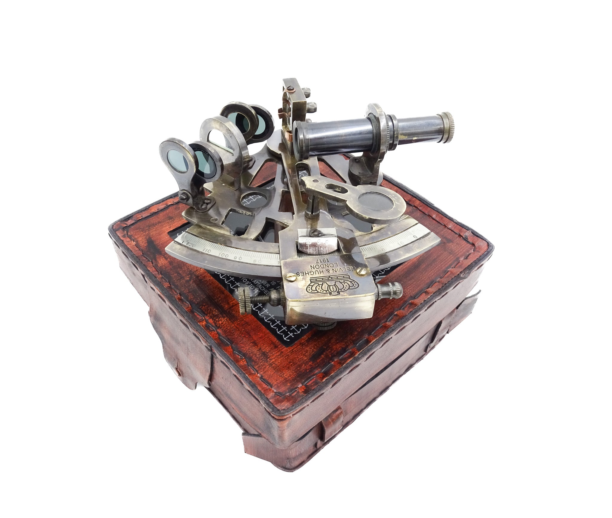 Sextant en laiton dans une boîte en cuir - NC1514B