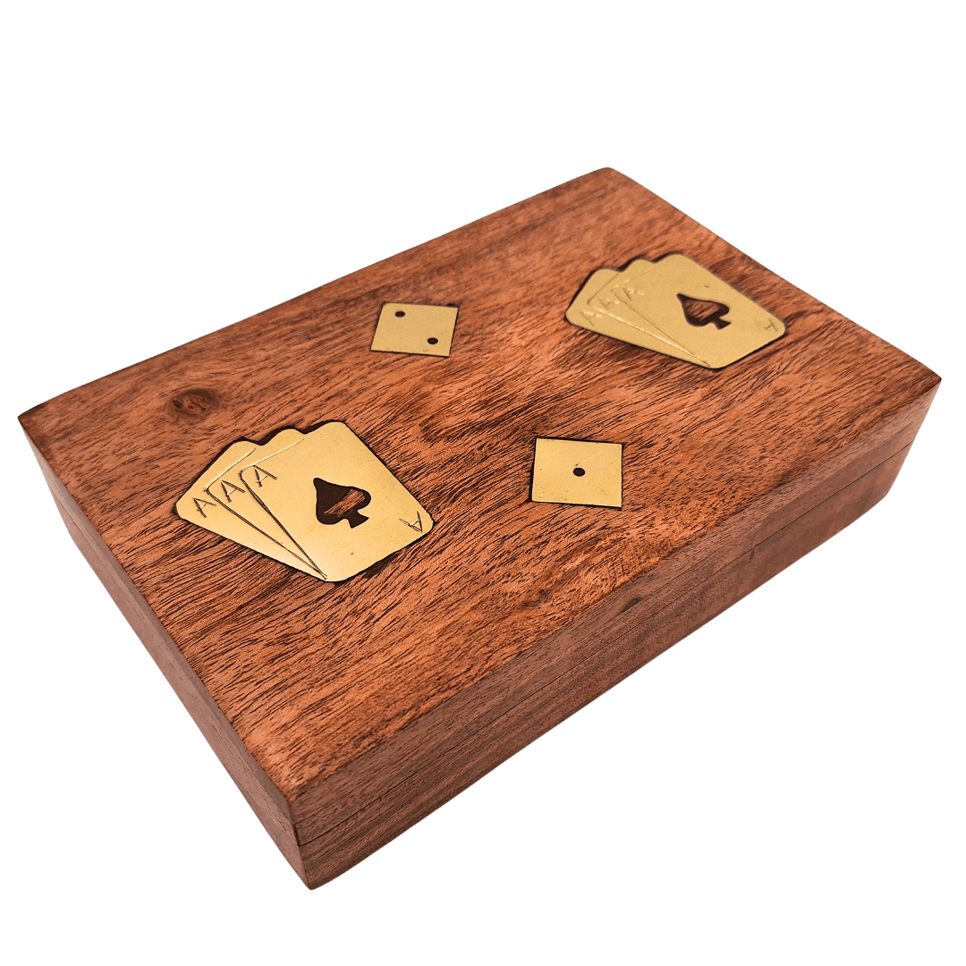 Deux jeux de cartes et dés à jouer dans une boîte en bois - DNU-2790