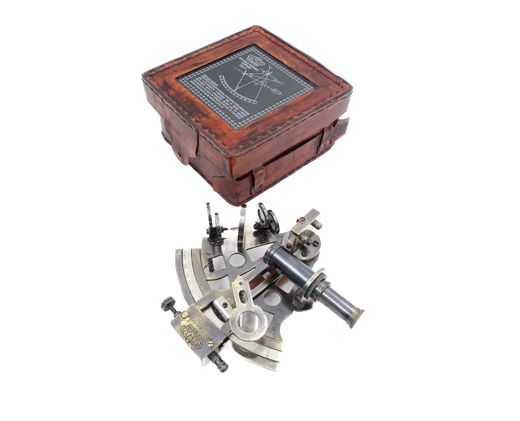 Sextant en laiton dans une boîte en cuir - NC1514B
