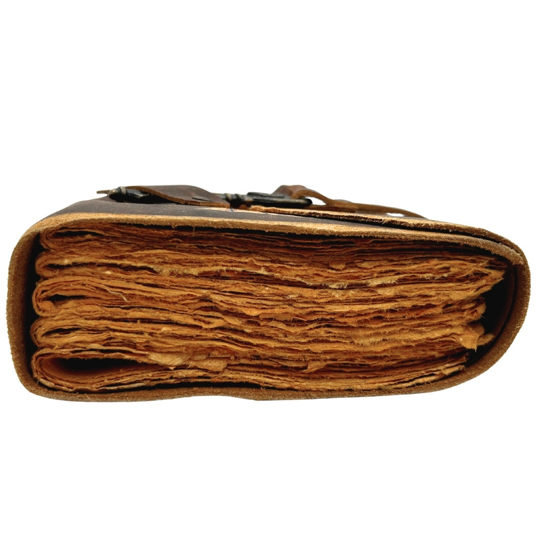 Carnet en cuir vintage 200 pages avec clé – Arbre de Vie – H006