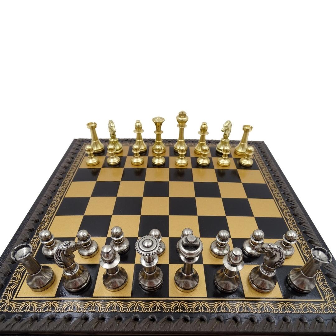 Échecs exclusifs en laiton Italfama 28x28 cm – N001