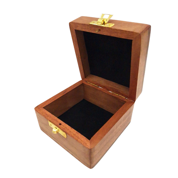 Boîte en bois 6 x 6 x 4 cm - DNU-017