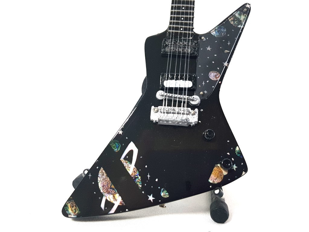 Mini guitare dans le style de Scorpions Matthias Jabs MGT-7818