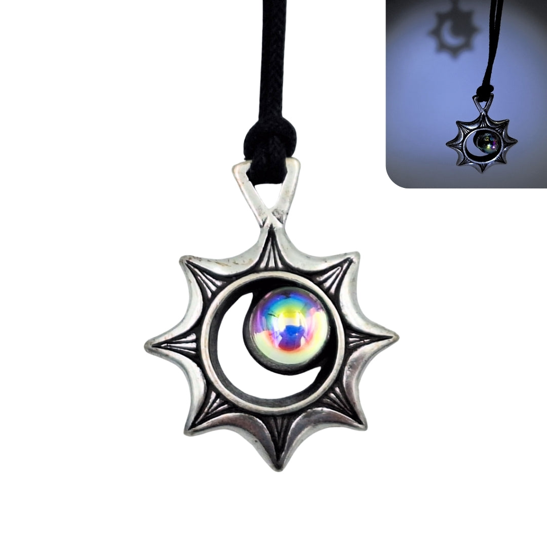 Collier Éclipse solaire – Illusion optique – Cadeau pour voyageur - ECL32