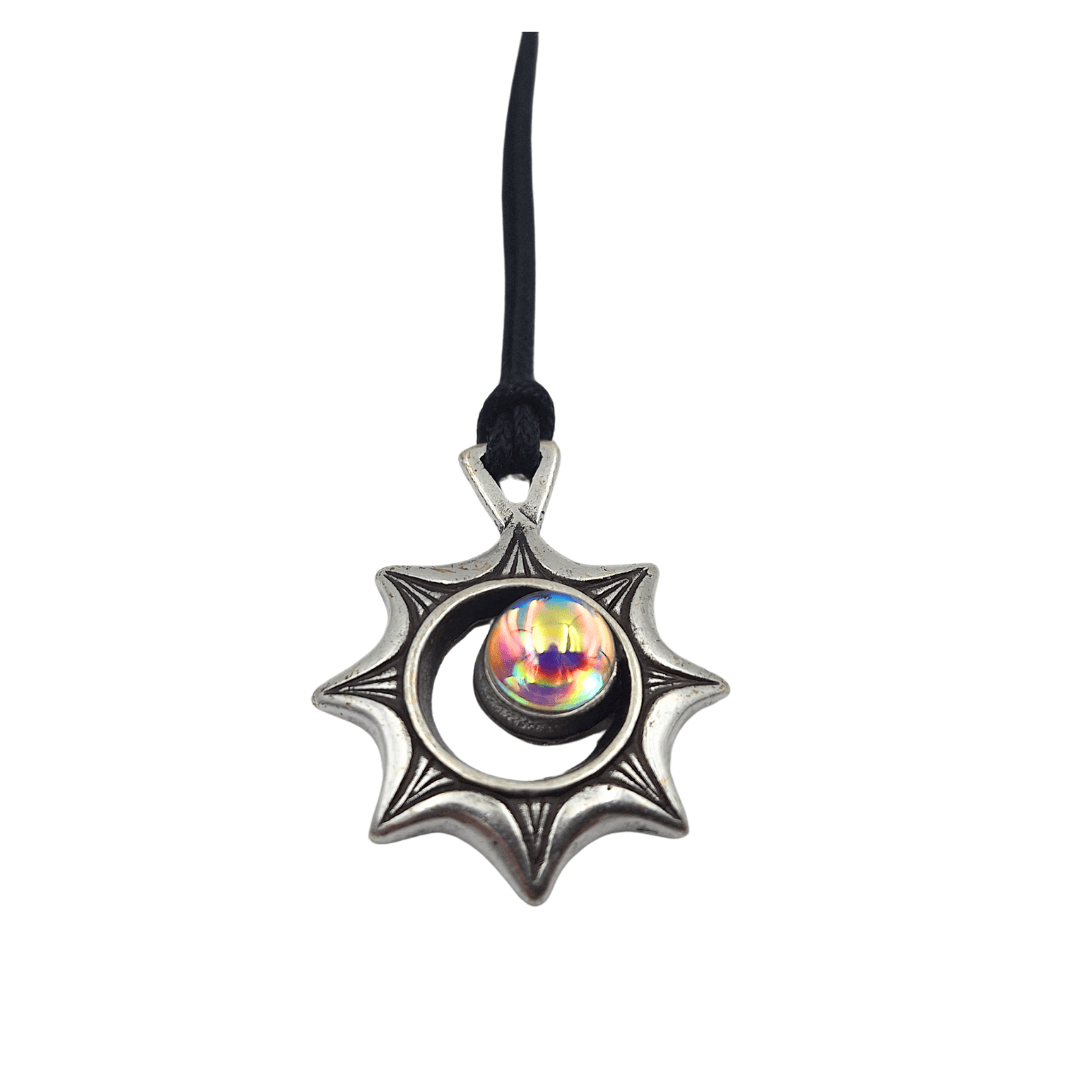 Collier Éclipse solaire – Illusion optique – Cadeau pour voyageur - ECL32