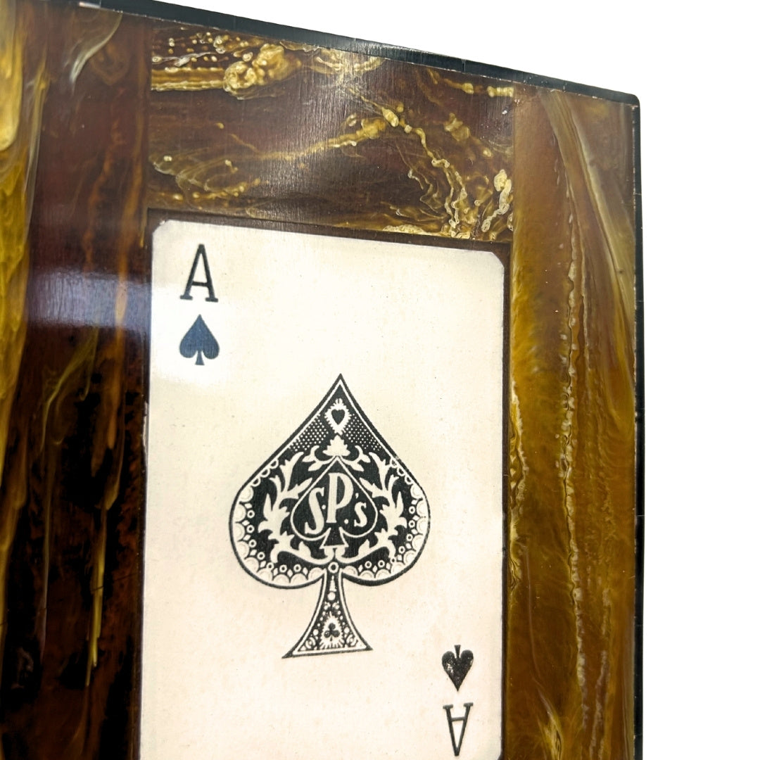 Deux jeux de cartes dans une boîte en résine – 51668
