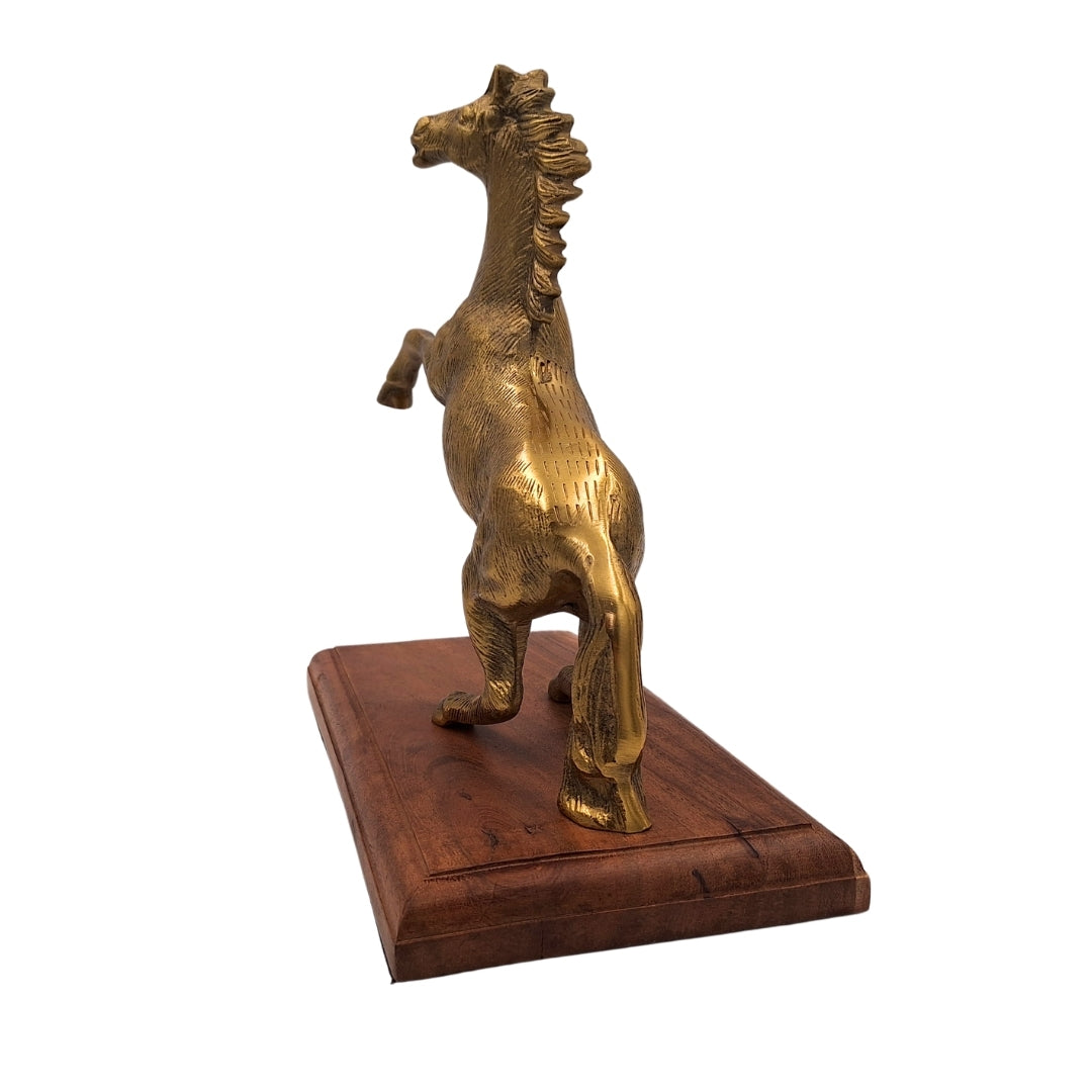 Cheval - figurine en aluminium sur socle en bois - NI9537