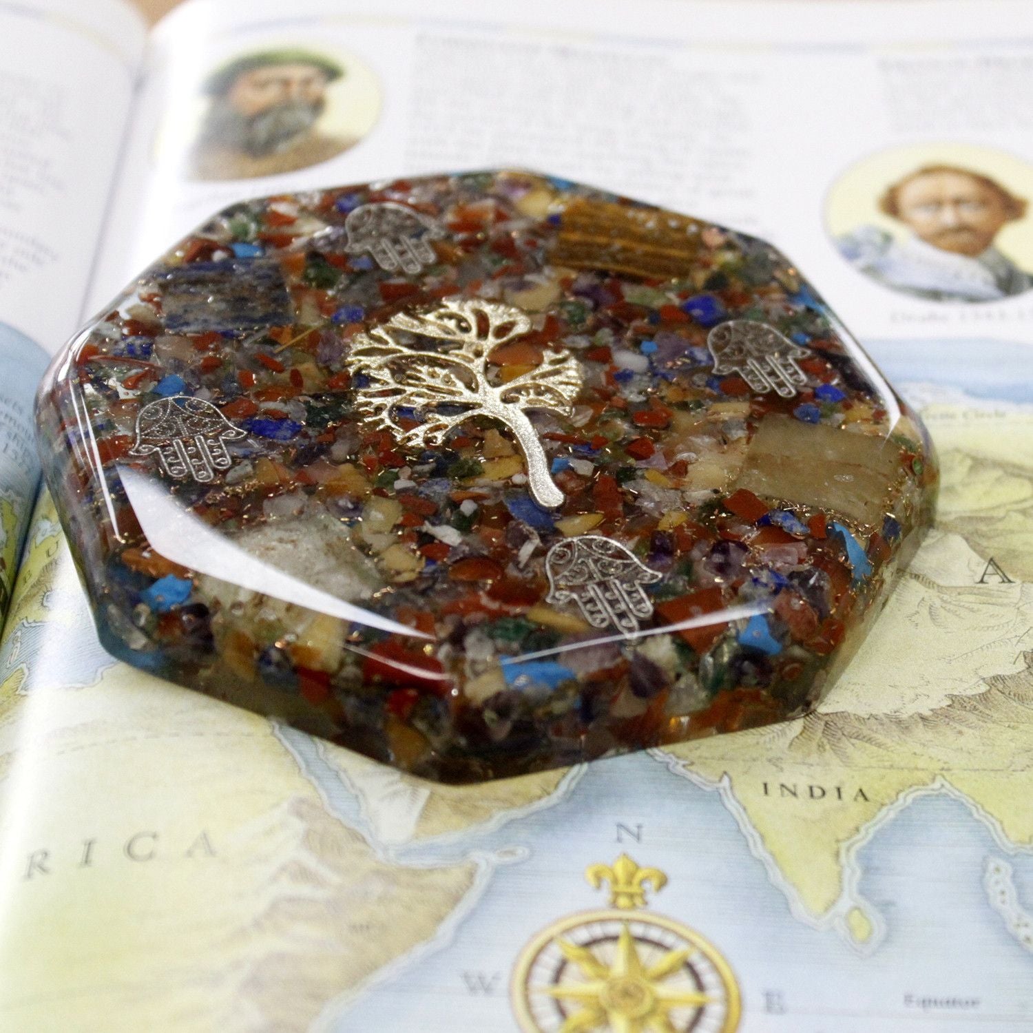 Pack d'Énergie de Bureau Orgonite - Arbre de Vie - Grand - Fait Main avec Pierres Précieuses et Cuivre - Idéal pour Cadeau - Dimensions 11 cm x 1,5 cm - Protection contre la Pollution Électromagnétique - Symbole d'Harmonie et d'Énergie
