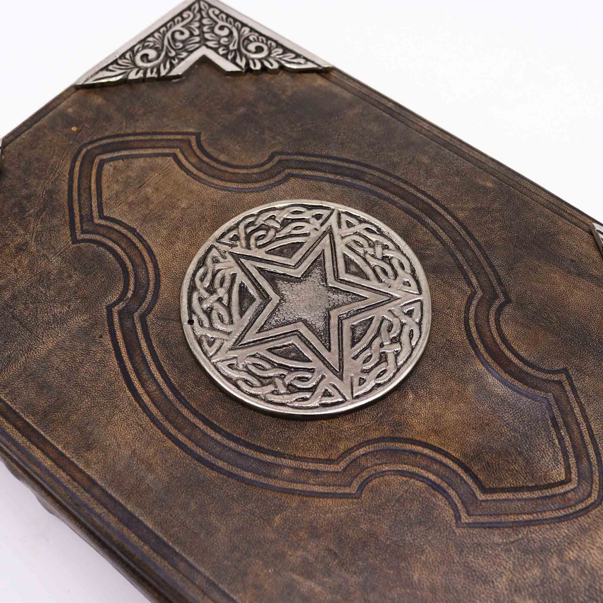 Hefty Brown Tan Book - elegant notitieboek met zinken pentagon, 200 pagina's met ongelijke randen, leren omslag, 26x18 cm