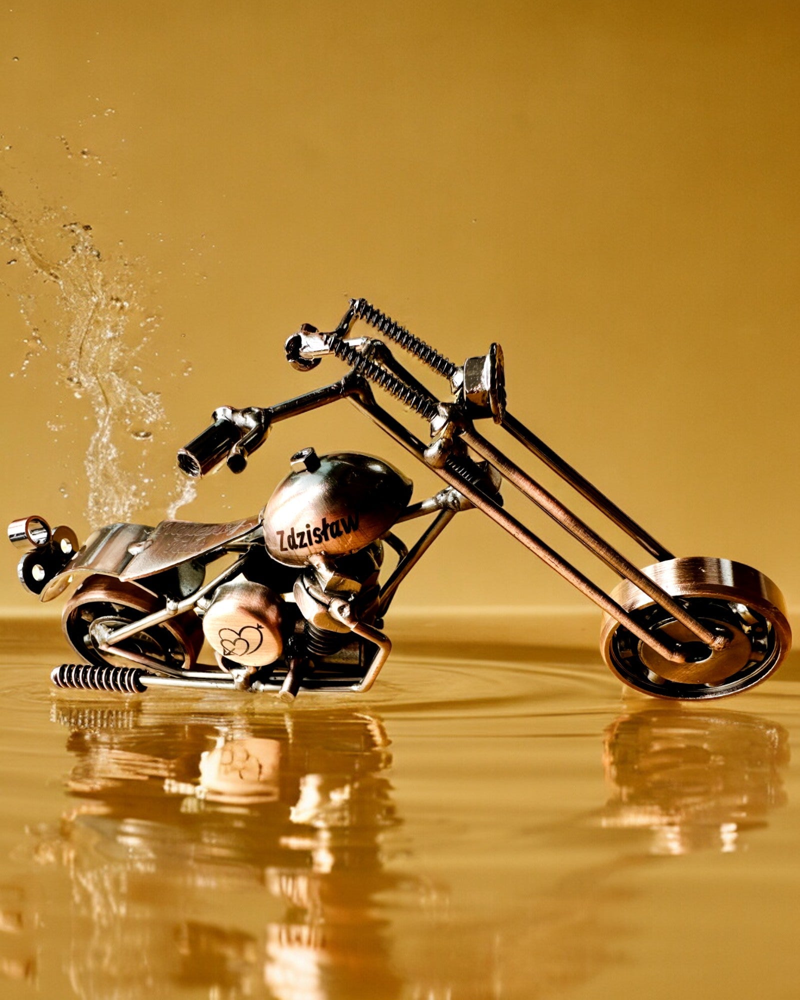 Handgemaakt Motorfietsmodel van ijzer, Chopper, personalisatie, gravure als cadeau