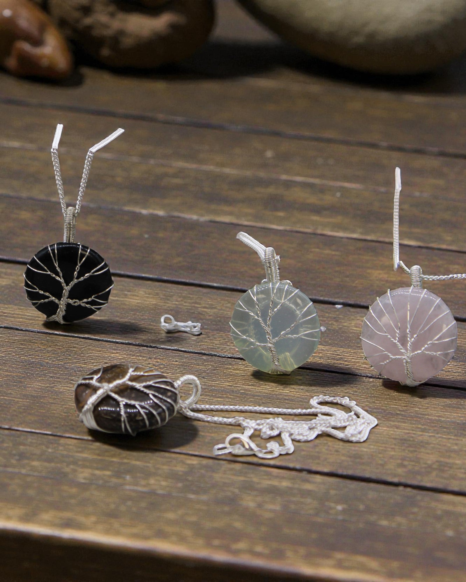 Drzewo Światła – Collier avec opalite et Arbre de Vie