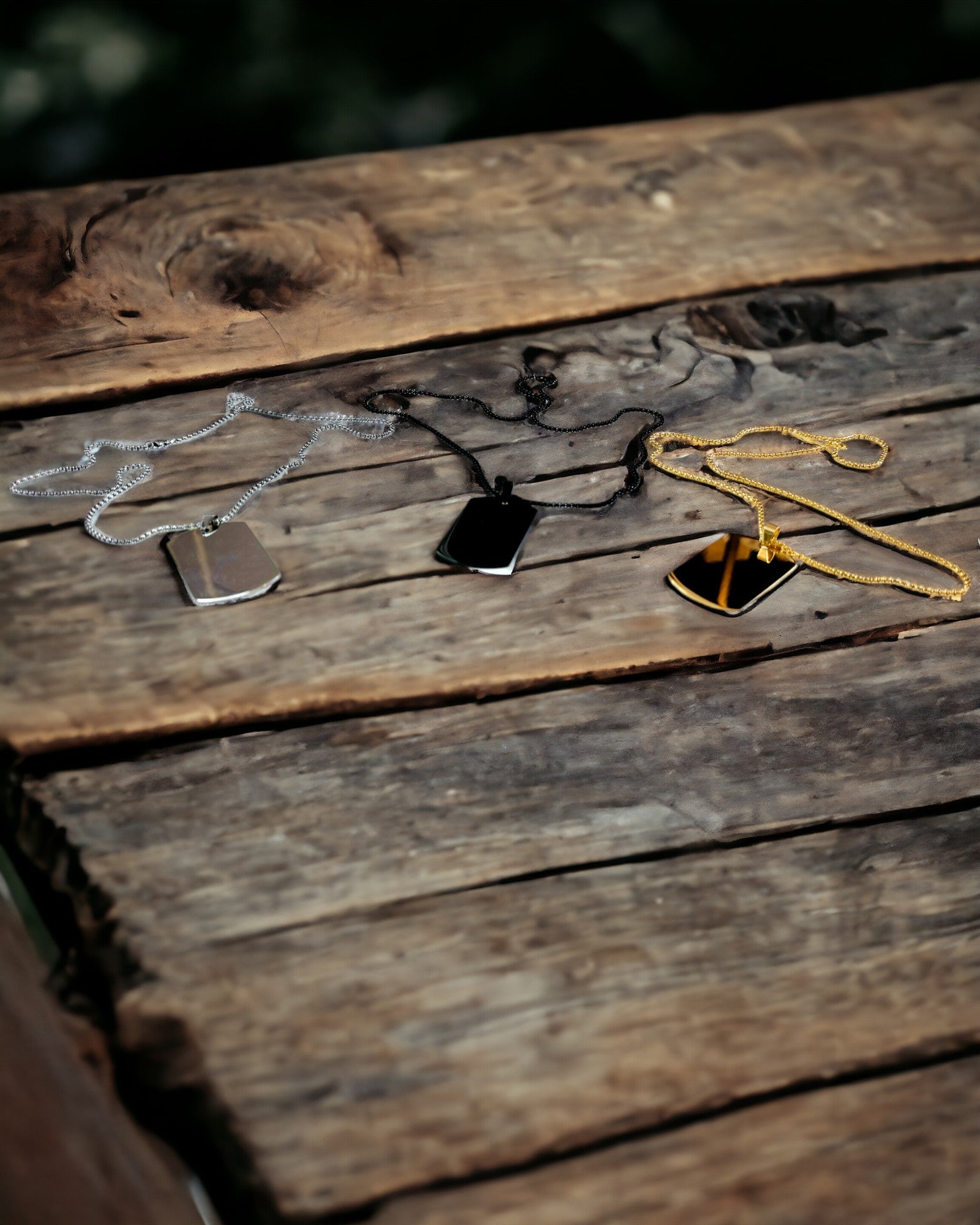 Dog Tag Necklace "Three Shades of Style" - Dog Tag - Elegant Stainless Steel Pendant with Engraving Option