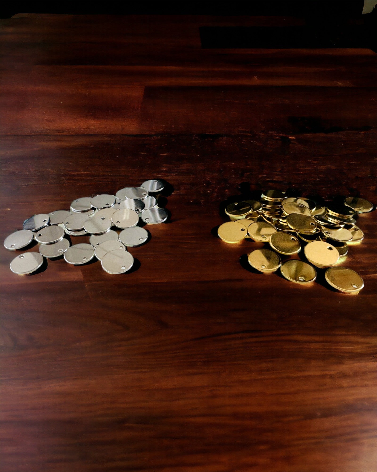 Ronde Hanger van Roestvrij Staal als cadeau met de mogelijkheid tot Personalisatie, graveren