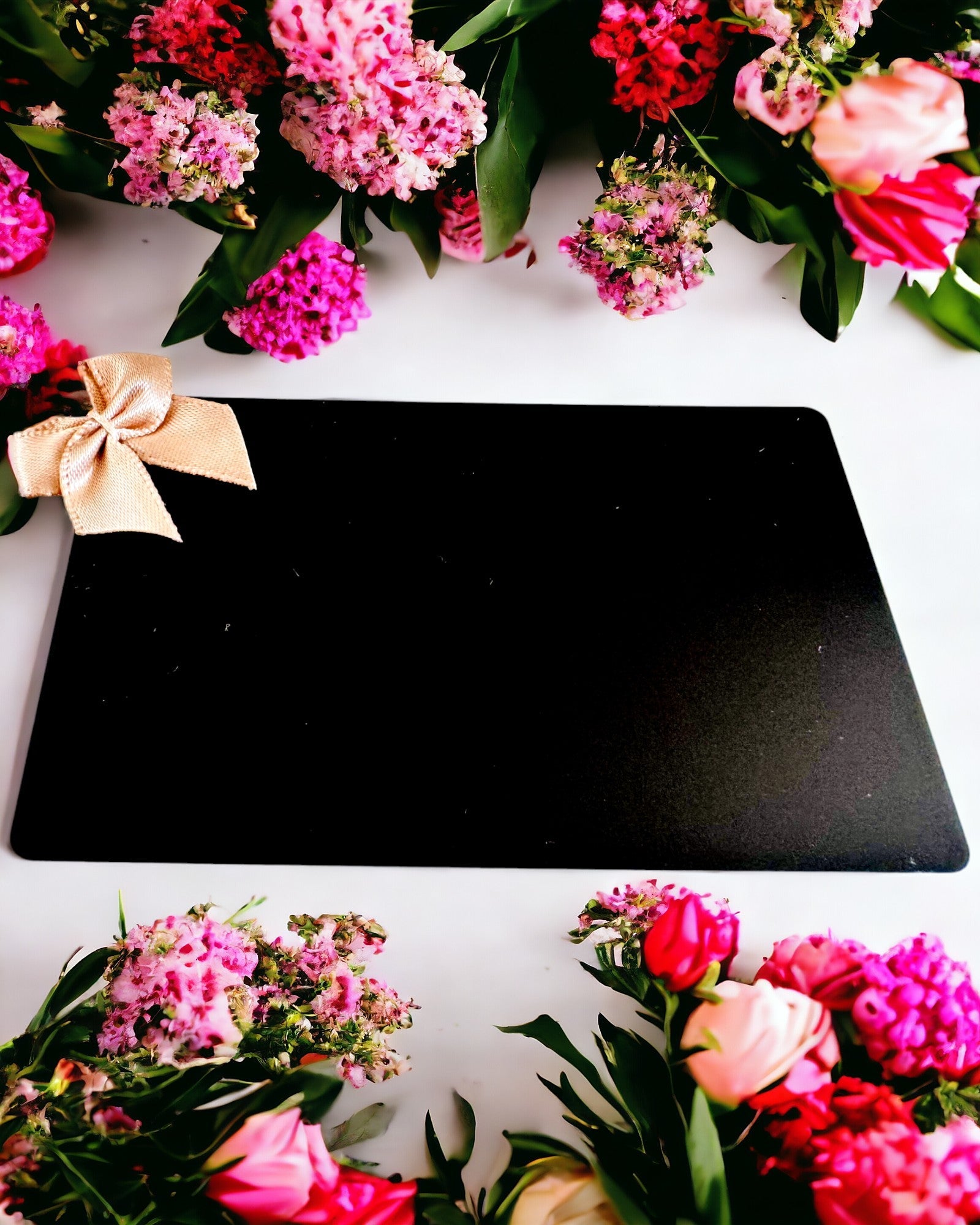 Exclusieve Zwarte Metalen Visitekaartje met Personaliseringsoptie – Ideaal als Cadeau