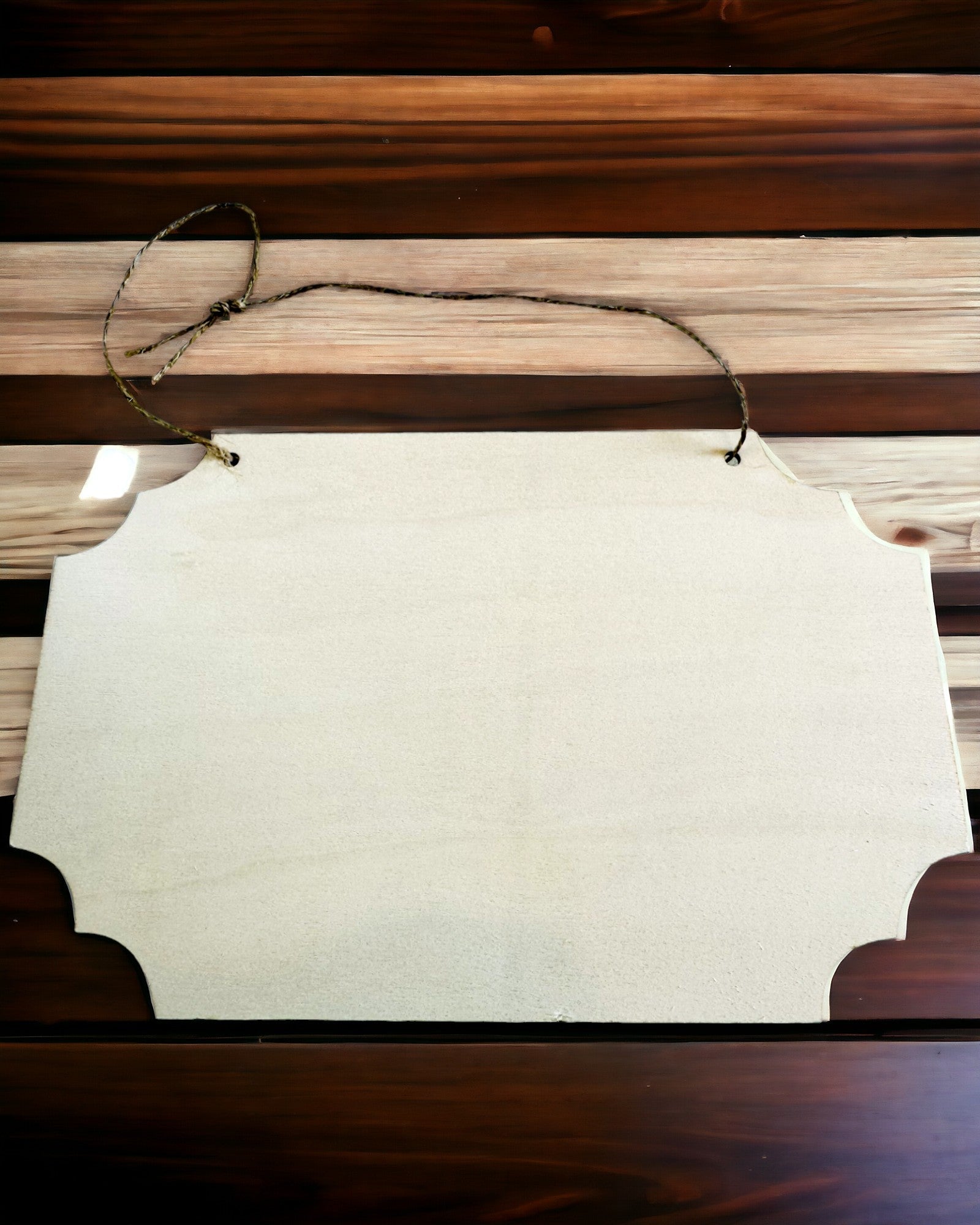 Pendentif Décoratif en Bois Personnalisable – Plusieurs Formes