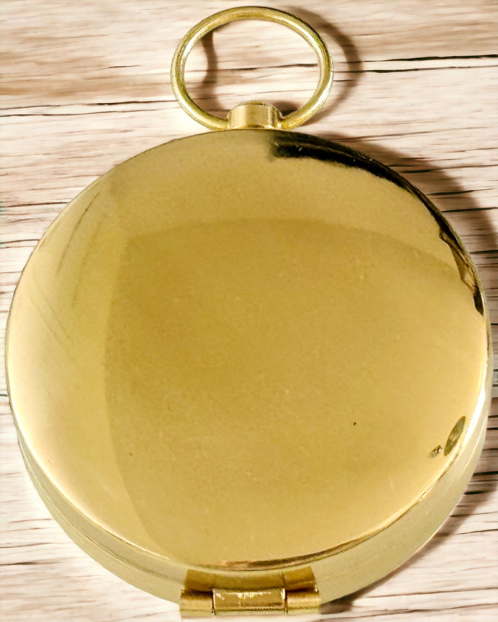 Wasserdichter Messingkompass mit Leuchteffekt - Unverzichtbar für Wanderungen und Camping, personalisiert mit Gravur