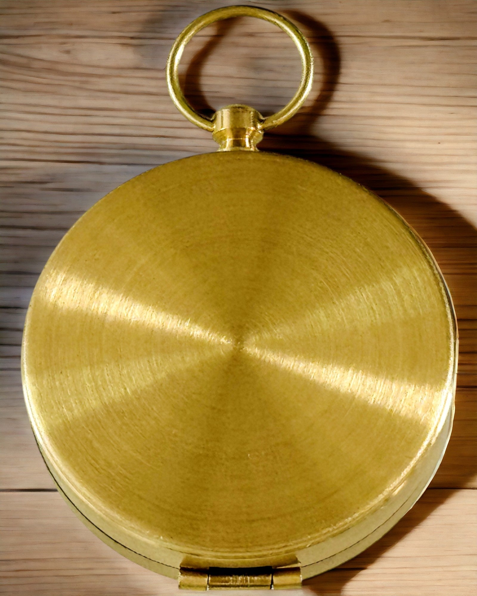 Wasserdichter Messingkompass mit Leuchteffekt - Unverzichtbar für Wanderungen und Camping, personalisiert mit Gravur