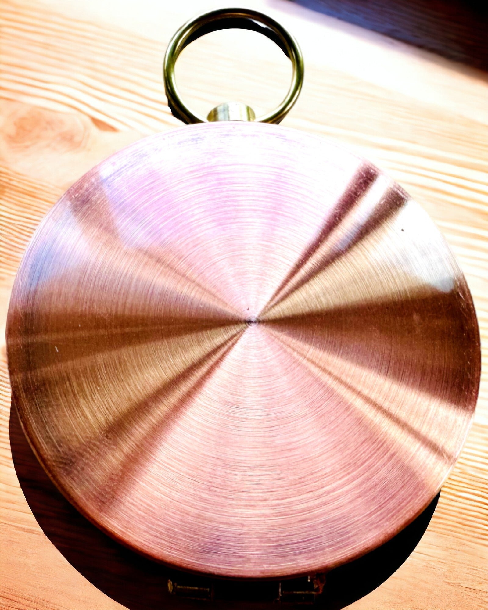 Boussole or rose – objet décoratif de style vintage avec personnalisation gravée – idée cadeau élégante pour voyageurs et amateurs de découvertes