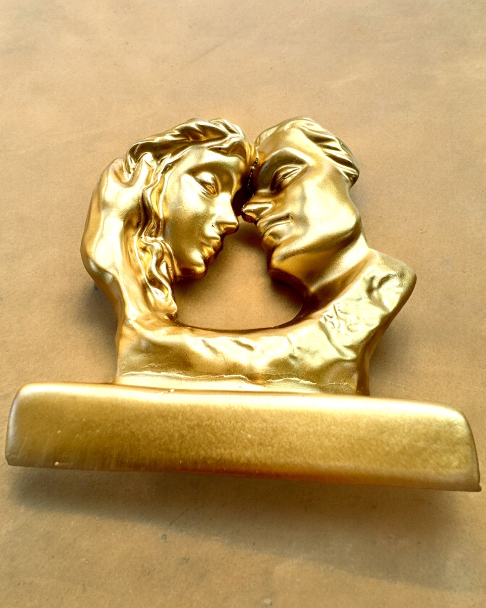 Figurine "Złote Złączenie" - 13,5 cm de hauteur, Décorative avec Option de Gravure