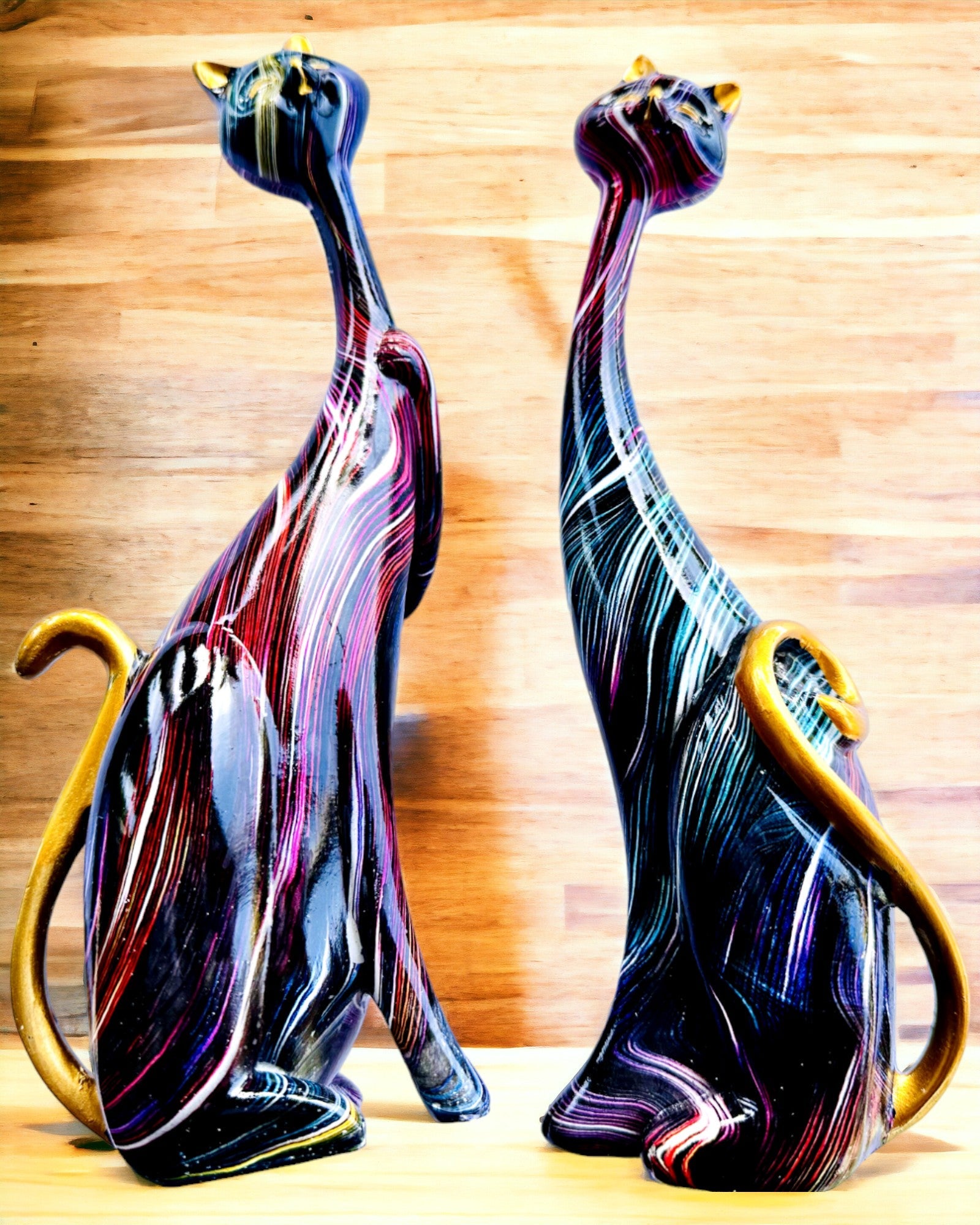 "Koci Eleganci" - Dekoratives Figurenset aus Harz mit der Möglichkeit zur Personalisierung durch Gravur