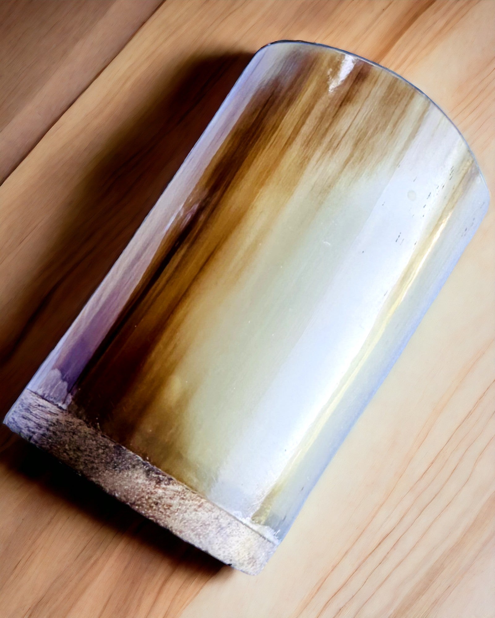 Petit gobelet fait main avec possibilité de gravure, verre indien, possibilité de personnalisation pour cadeau, gravure. Couleur claire