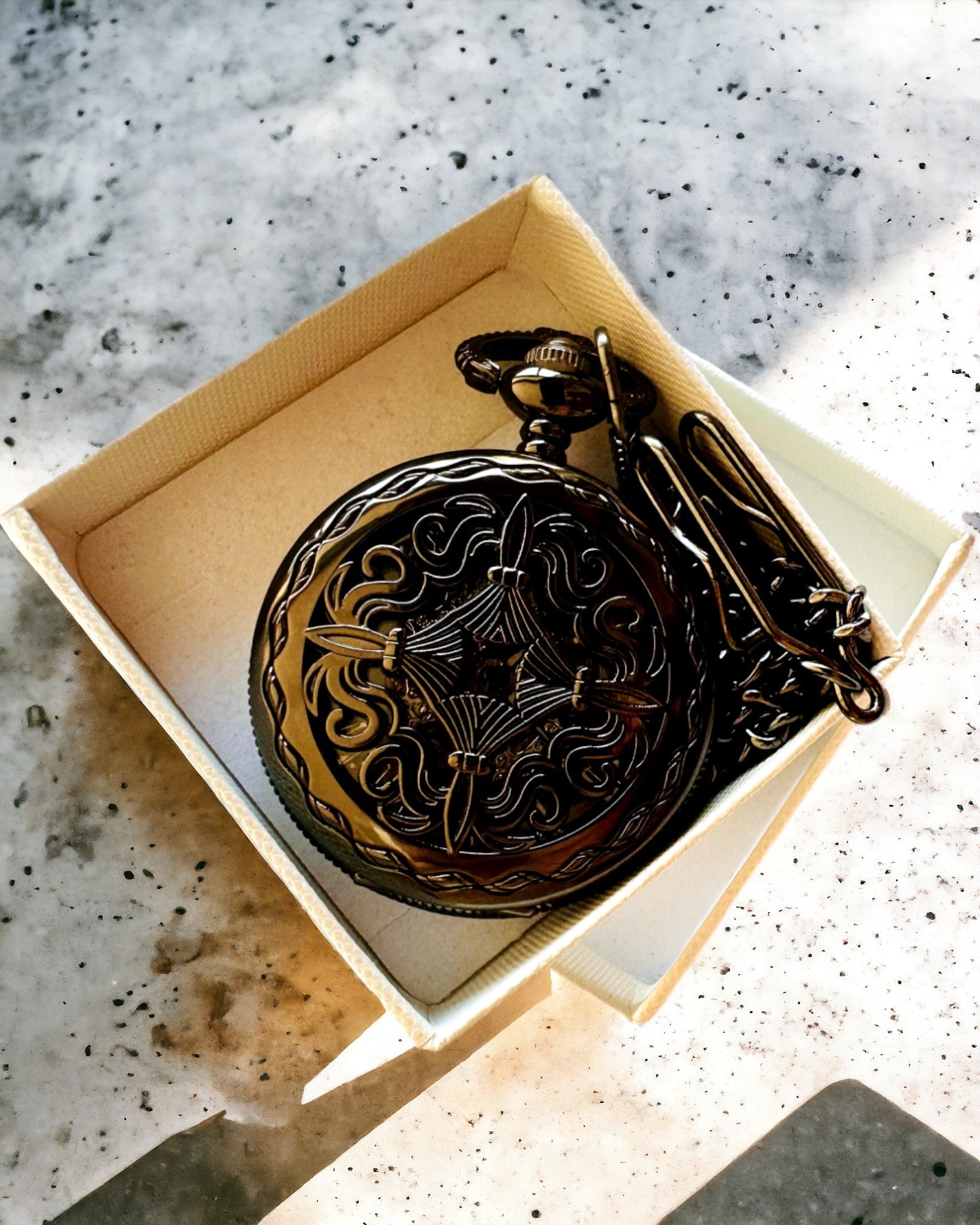Montre de Poche "Czas Mistrzów" - Édition Premium avec Possibilité de Gravure